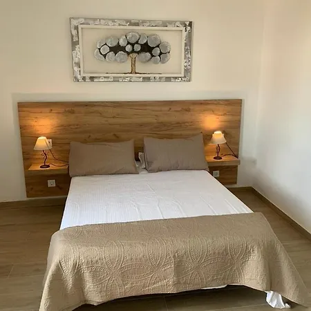 Apartmán Volledig Gerenoveerd 2-slaapkamerappartement In Fairways Club Tenerife Zuid